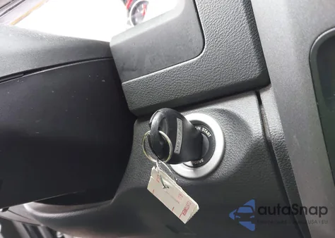 2015 Ram 1500 Express z USA, uszkodzony, nr VIN 1C6RR7FT4FS781293